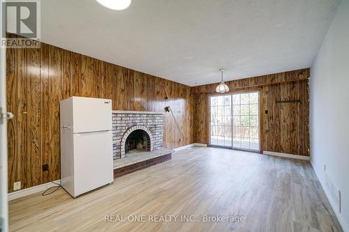 2525 Trident Avenue, Mississauga, ON - Indoor With Fireplace