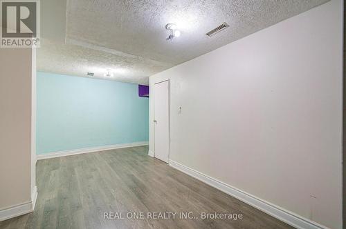 2525 Trident Avenue, Mississauga, ON - Indoor Photo Showing Other Room