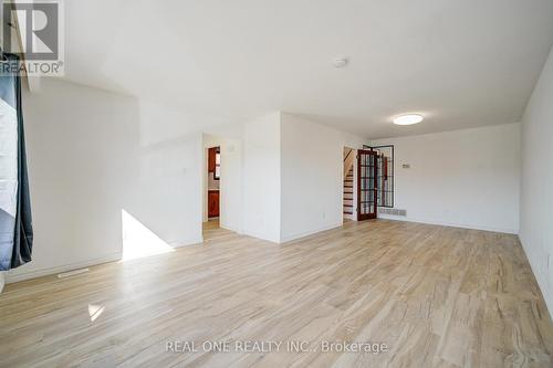 2525 Trident Avenue, Mississauga, ON - Indoor Photo Showing Other Room