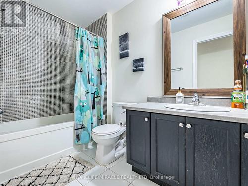 3 Doris Pawley Crescent, Caledon, ON - Indoor Photo Showing Bathroom