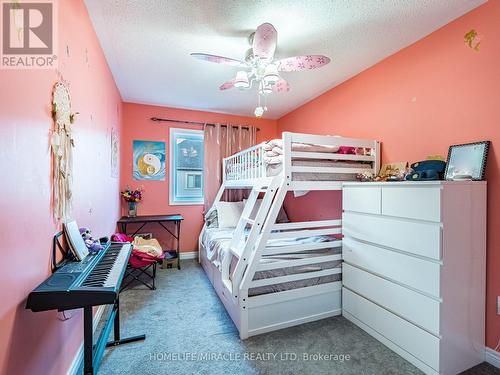 3 Doris Pawley Crescent, Caledon, ON - Indoor Photo Showing Bedroom
