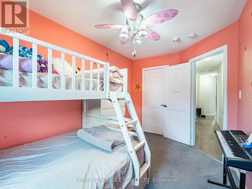 3 Doris Pawley Crescent, Caledon, ON - Indoor Photo Showing Bedroom
