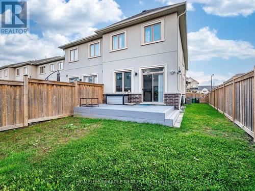 3 Doris Pawley Crescent, Caledon, ON - Outdoor