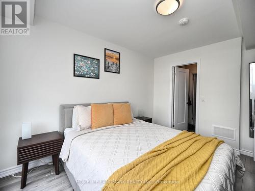 #338 - 349 Wheat Boom Drive, Oakville, ON - Indoor Photo Showing Bedroom