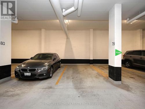 #338 - 349 Wheat Boom Drive, Oakville, ON - Indoor Photo Showing Garage