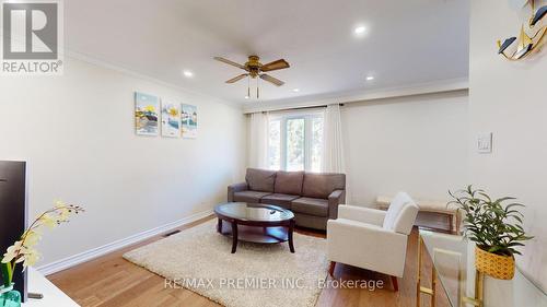 236 Thistle Down Boulevard, Toronto, ON - Indoor