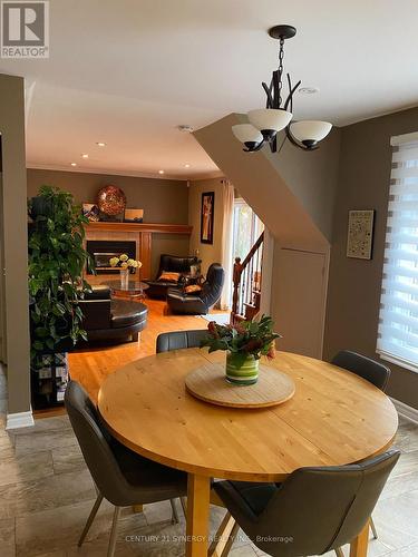 2298 Bowman Road, Ottawa, ON - Indoor Photo Showing Dining Room