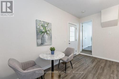 196 Picton Street E, Hamilton, ON - Indoor