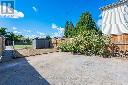 196 Picton Street E, Hamilton, ON - Outdoor