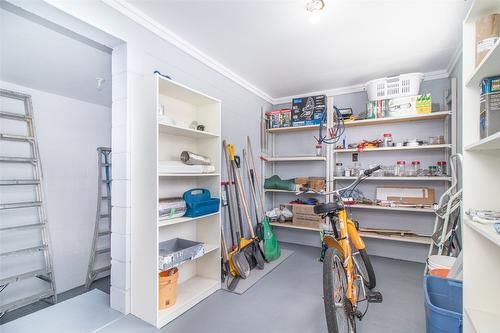 1352 Alder Court, Kelowna, BC - Indoor With Storage