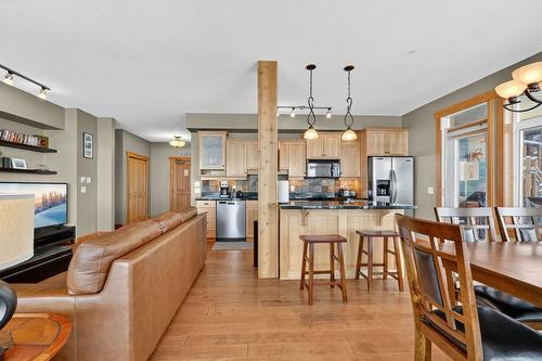 203-315 Whitehorse Lane, Big White, BC - Indoor