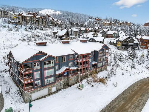 203-315 Whitehorse Lane, Big White, BC - Outdoor With Facade