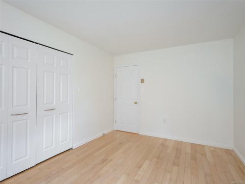 8-2070 Amelia Ave, Sidney, BC 