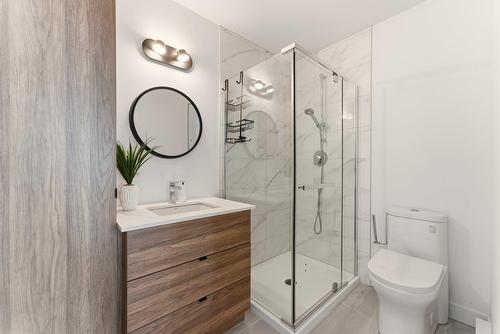 Salle de bains - 40 Rue Du Dépôt, Waterloo, QC - Indoor Photo Showing Bathroom