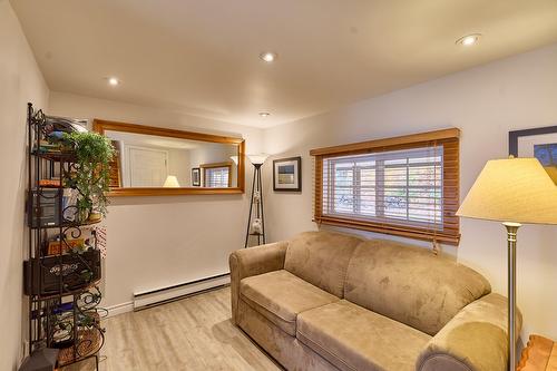 Bureau - 79 Ch. Vaillancourt, Saint-Donat, QC - Indoor