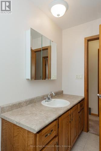 74 Belleview Crescent, North Bay (College Heights), ON - Indoor Photo Showing Bathroom