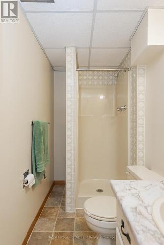 74 Belleview Crescent, North Bay (College Heights), ON - Indoor Photo Showing Bathroom
