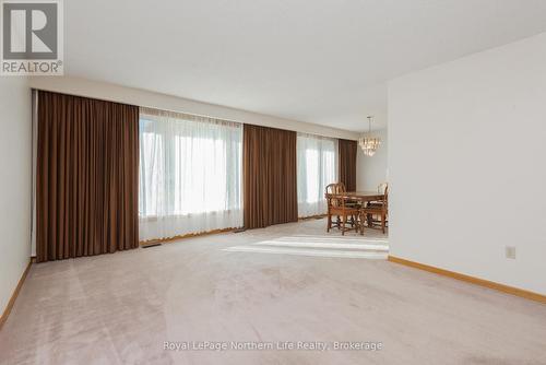 74 Belleview Crescent, North Bay (College Heights), ON - Indoor Photo Showing Other Room