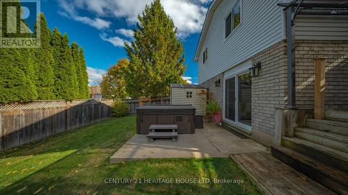45 Latzer Crescent, Brantford, ON - Outdoor
