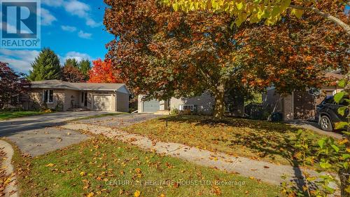 45 Latzer Crescent, Brantford, ON - Outdoor