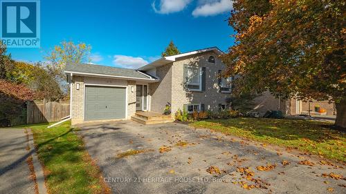 45 Latzer Crescent, Brantford, ON - Outdoor