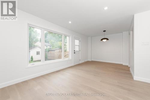 39 Benlark Road, Ottawa, ON - Indoor Photo Showing Other Room