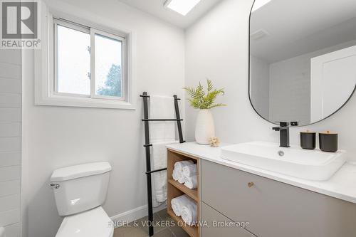 39 Benlark Road, Ottawa, ON - Indoor Photo Showing Bathroom