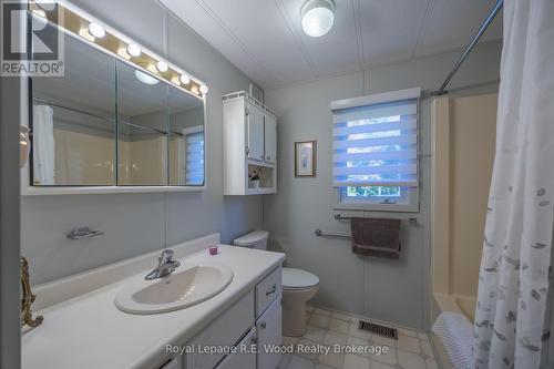 10085 Culloden Road, Bayham, ON - Indoor Photo Showing Bathroom