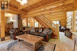 Open bright floor plan - 