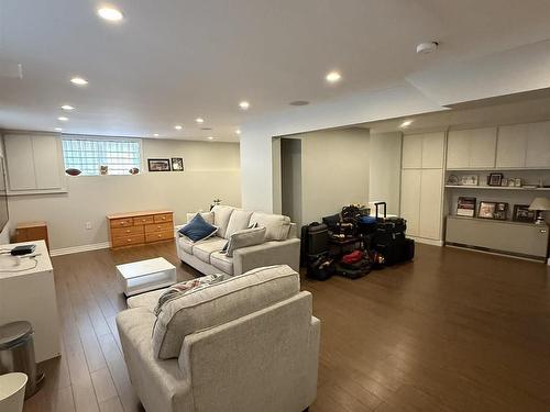 44 Flagstone Drive, Cole Harbour, NS 