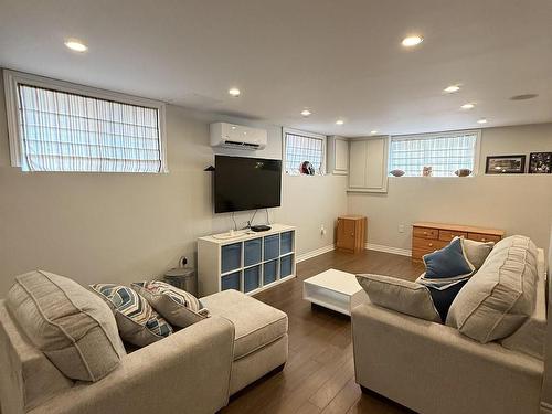 44 Flagstone Drive, Cole Harbour, NS 