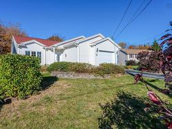 16 White Dove Court  Halifax, NS B3N 3G5