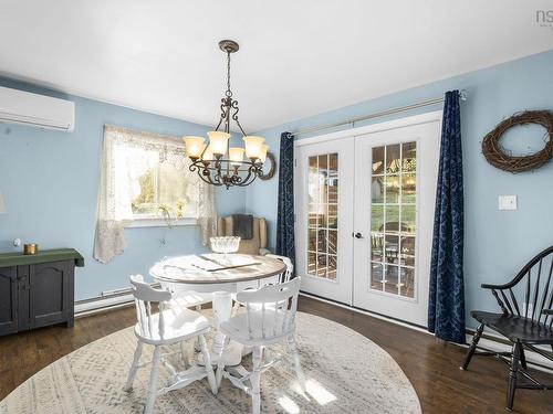 25 Maple Avenue, Hantsport, NS 