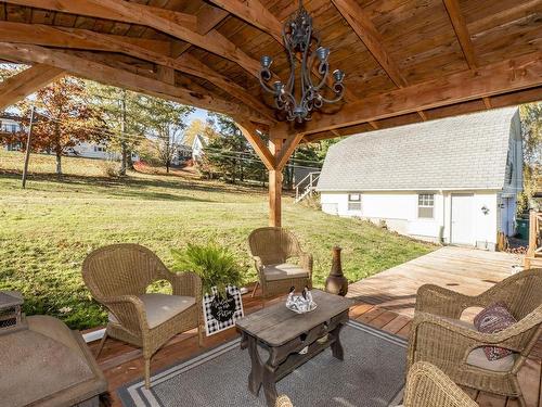 25 Maple Avenue, Hantsport, NS 