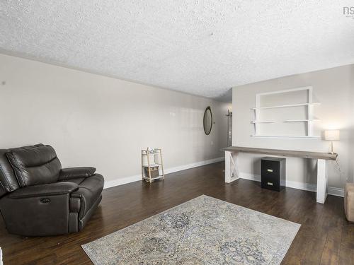 25 Maple Avenue, Hantsport, NS 