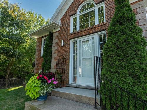 39 Hazelnut Court, Dartmouth, NS 