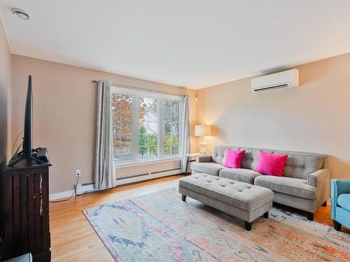 39 Hazelnut Court, Dartmouth, NS 