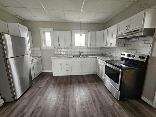 14 Prince Arthur Street, Amherst, NS 