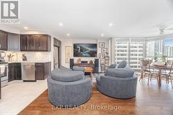 2007 - 55 CENTRE AVENUE  Toronto, ON M5G 2H5