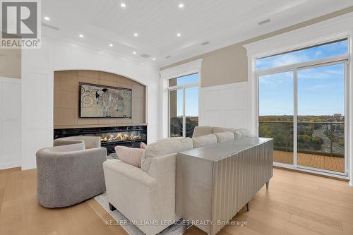 1202 - 223 Erb Street W, Waterloo, ON - Indoor