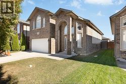 3028 MCROBBIE CRESCENT  Windsor, ON N8R 0A5
