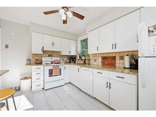 611 Errol Road West, Sarnia, ON 