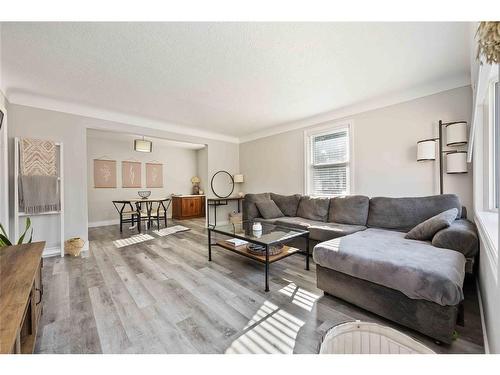 611 Errol Road West, Sarnia, ON 