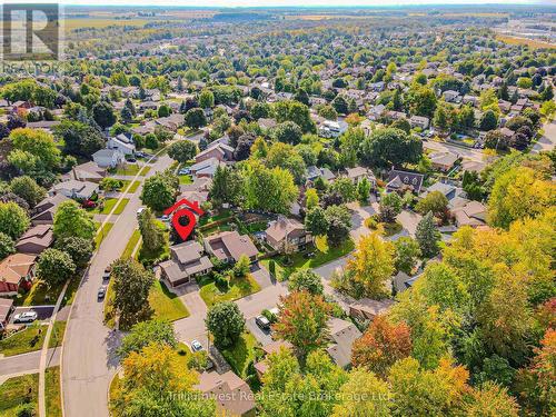 2 Pickwick Place, Guelph (Willow West/Sugarbush/West Acres), ON - Outdoor With View