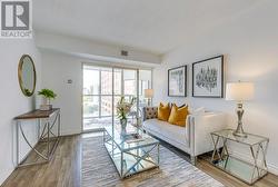 1008 - 265 ENFIELD PLACE  Mississauga, ON L5B 3Y7