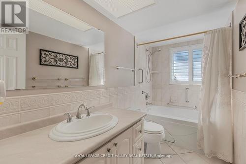 9 Norval Crescent, Brampton, ON - Indoor Photo Showing Bathroom