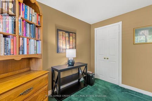 9 Norval Crescent, Brampton, ON - Indoor