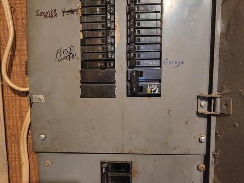 77 Church St, Pinewood, ON - Indoor