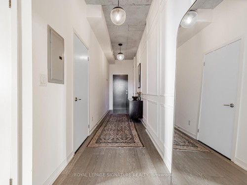 514-8 Gladstone Avenue, Toronto, ON - Indoor Photo Showing Other Room