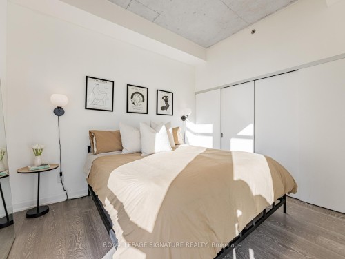 514-8 Gladstone Avenue, Toronto, ON - Indoor Photo Showing Bedroom